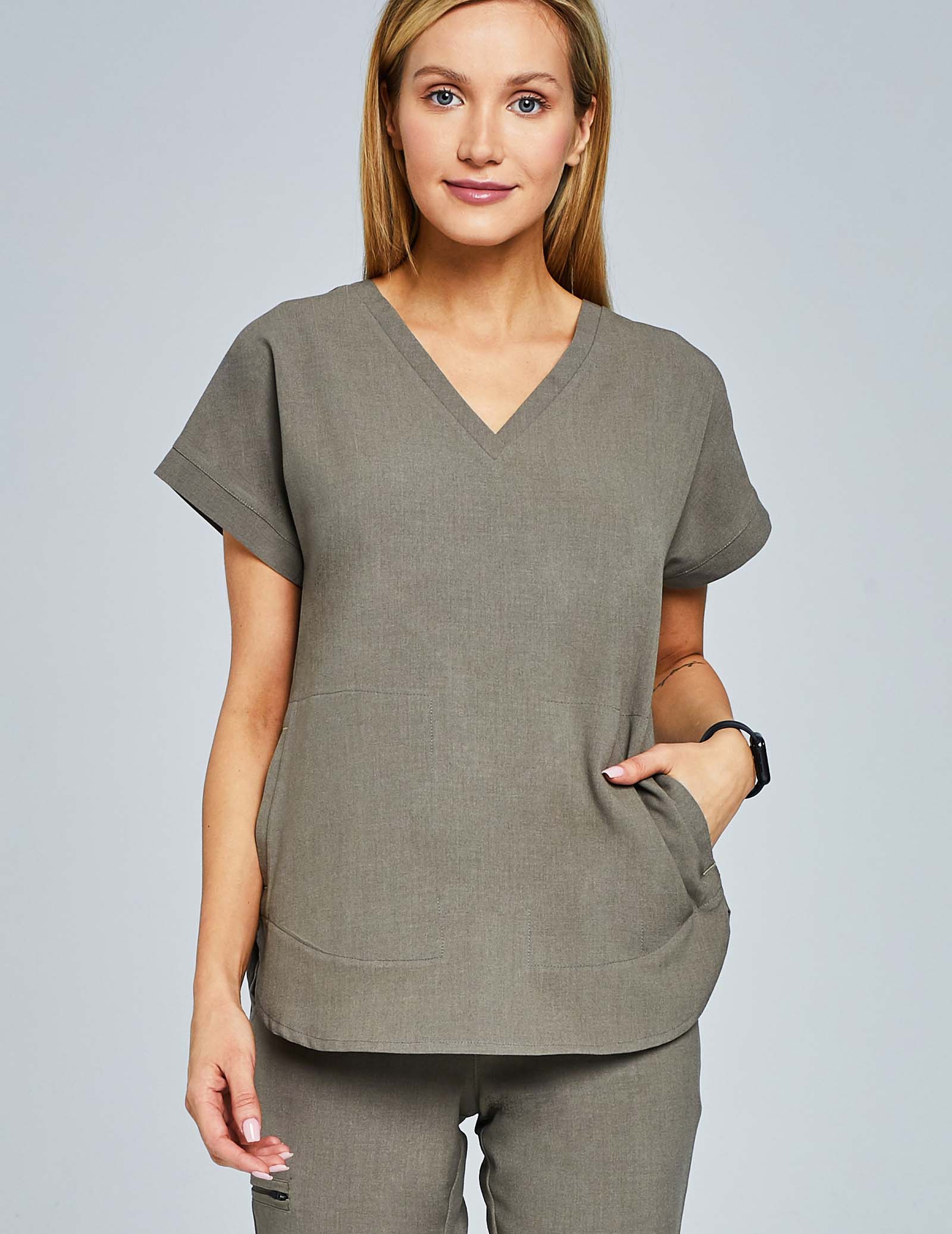 Kendall Medical Sweatshirt - DARK SAND