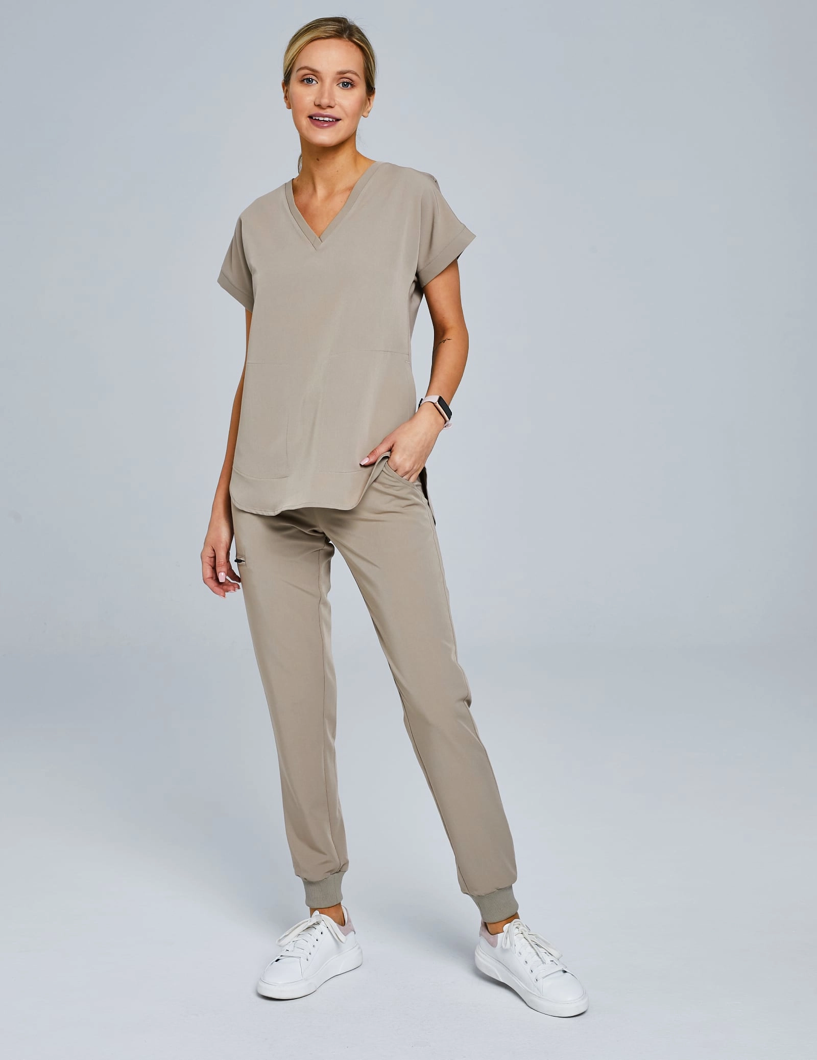 Kendall Scrub Top - BEIGE