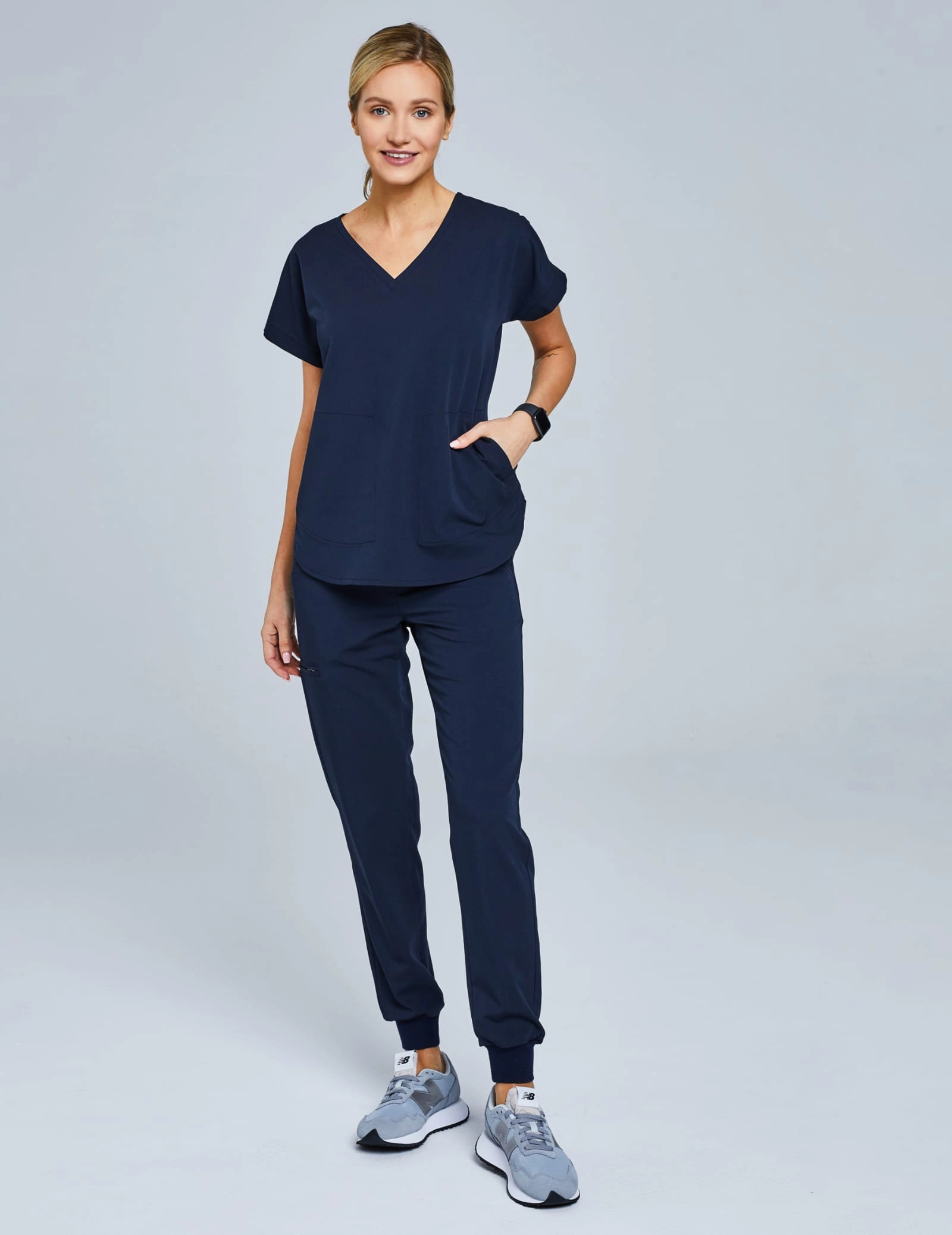 Kendall Medical Sweatshirt - MIDNIGHT BLUE