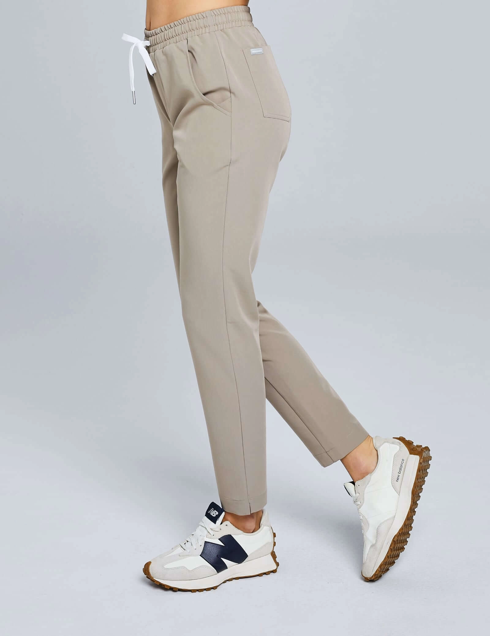 OUTLET Women's Basic Pants - BEIGE