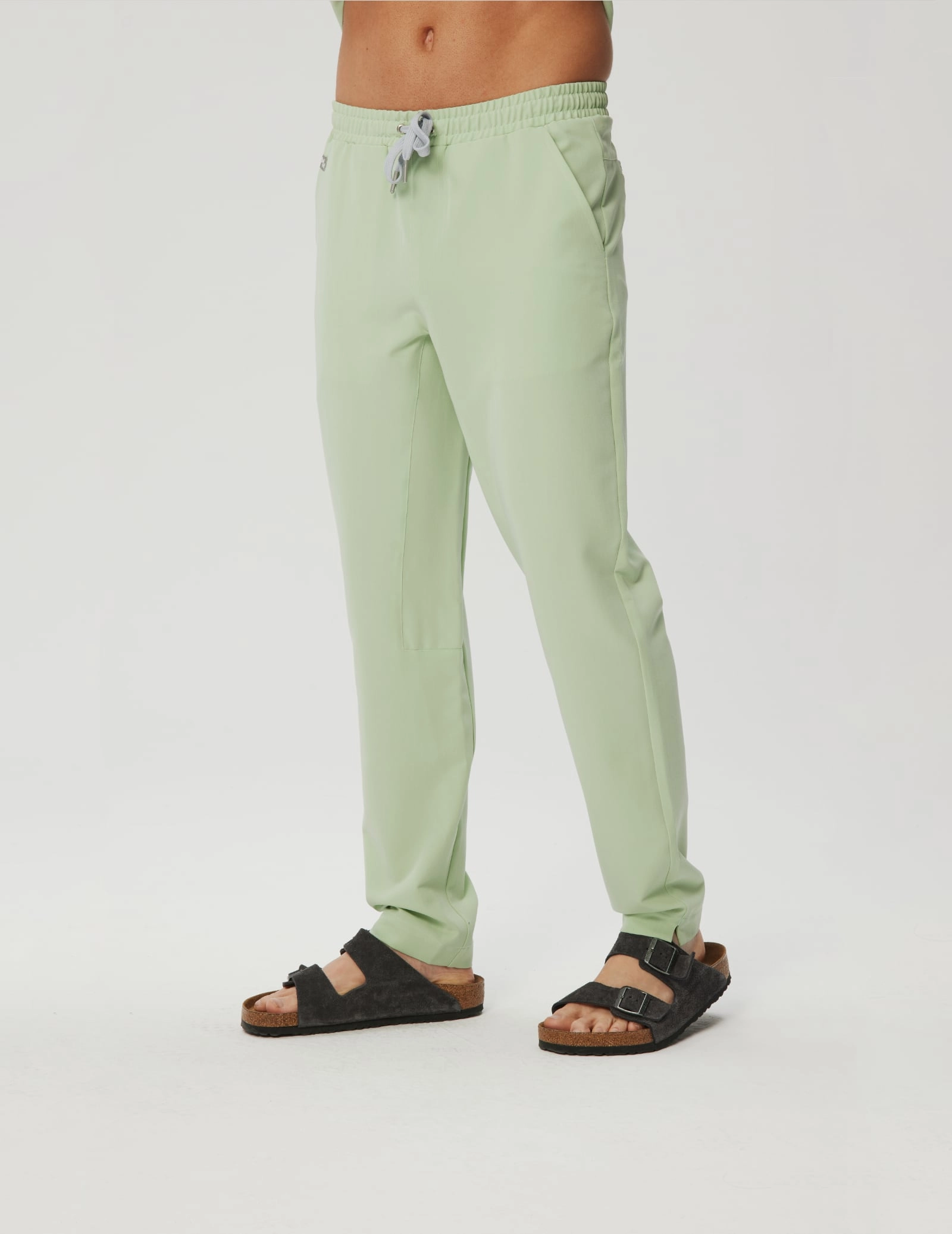 Men's Basic Pants - MATCHA LATTE