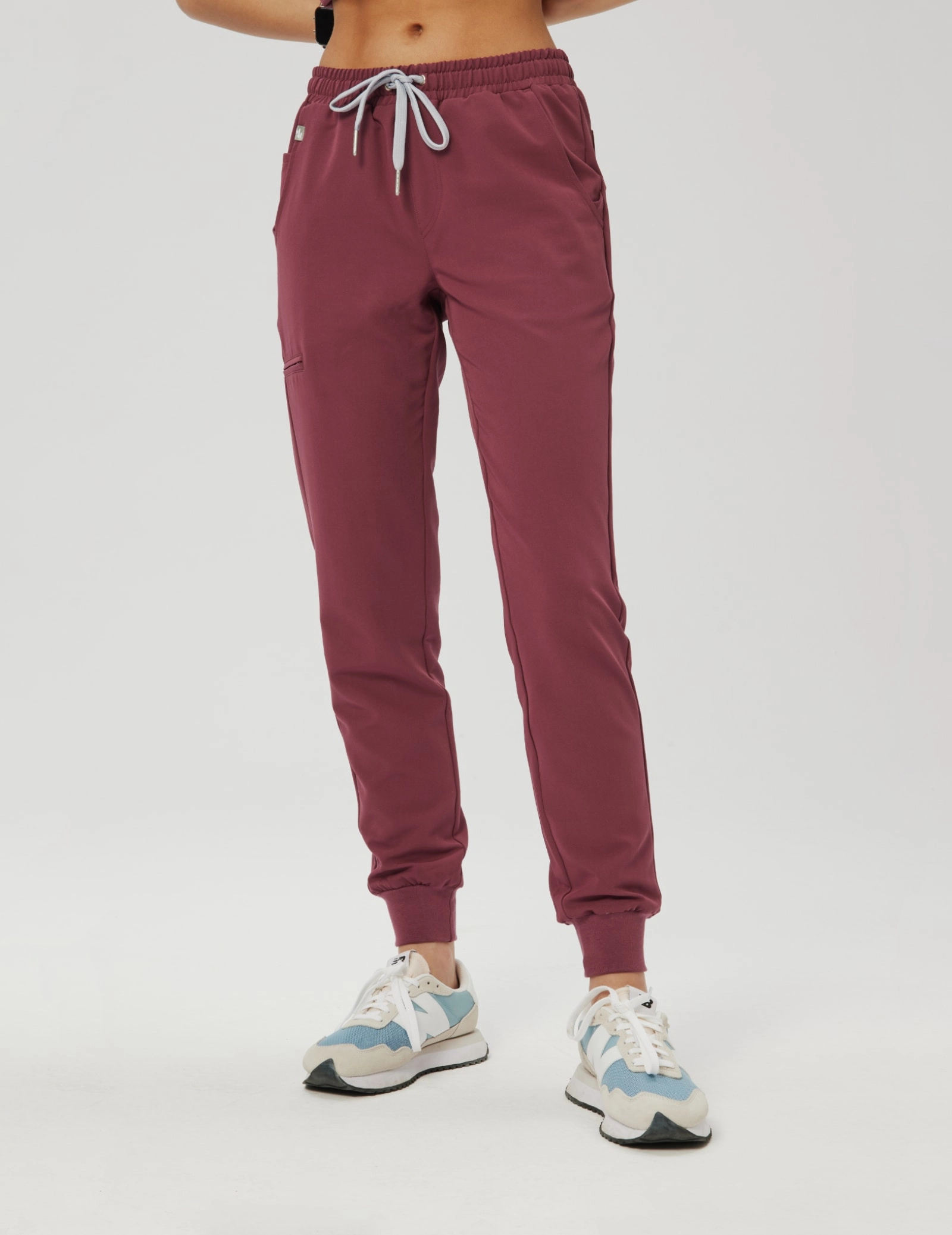 Women`s Jogger Pants - MULLTED WINE